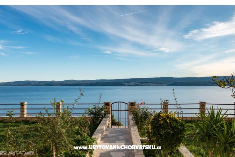 Apartments Edita & Robert – photo 11