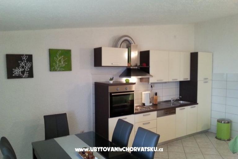 Apartments Mladen Duće – photo 17