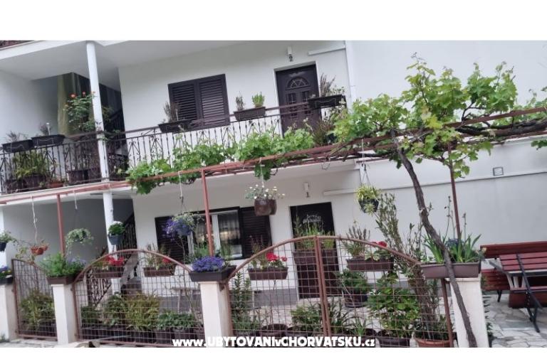 Apartments Mladen Duće – photo 5