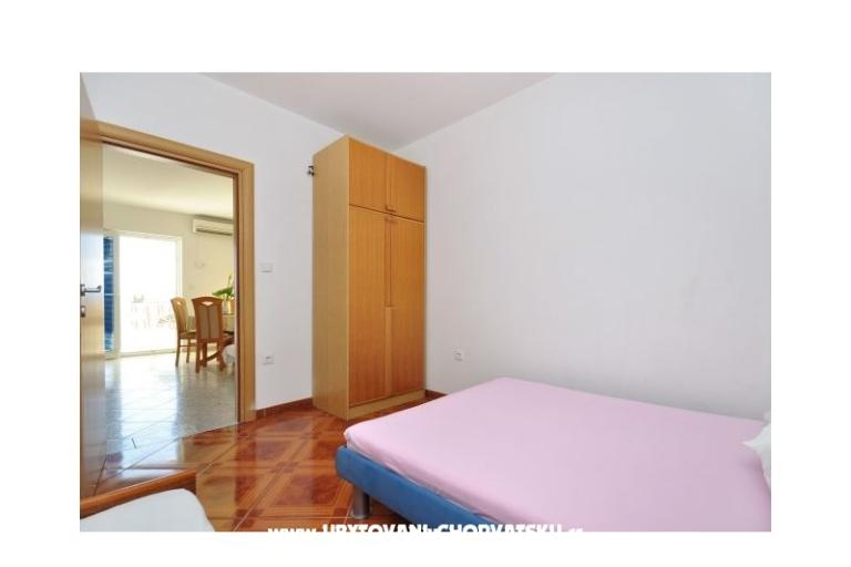 Apartments Tade – photo 4