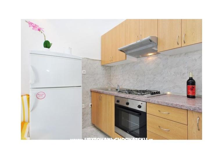 Apartments Tade – photo 6