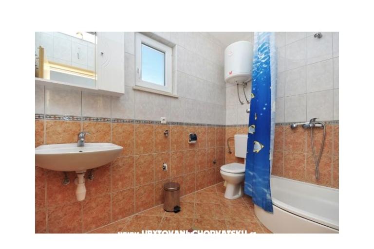 Apartments Tade – photo 9