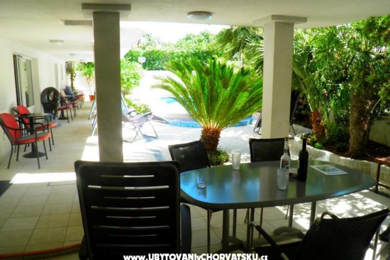 Dizma Wellness Apartments – photo 15