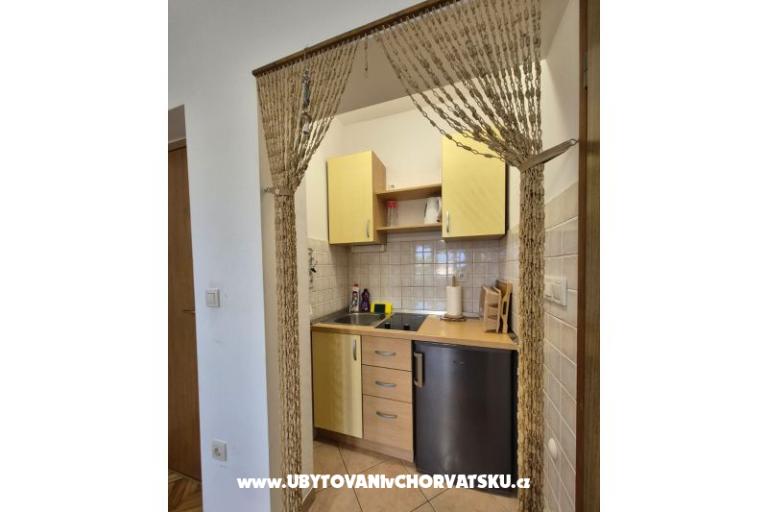 Jure & Marija Studio apartmani – photo 8