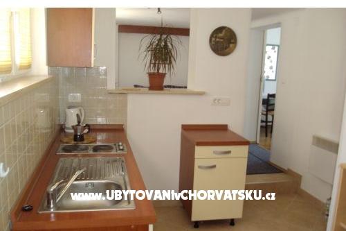 Apartments Kuzmanić – photo 7