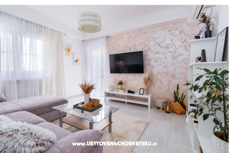 Holiday Apartments Mima – photo 8