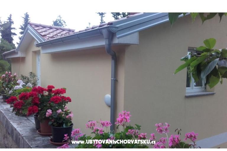 Apartments Oleandri – photo 3