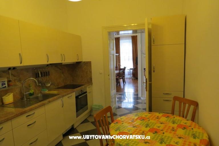 Apartment Kamelija – photo 4