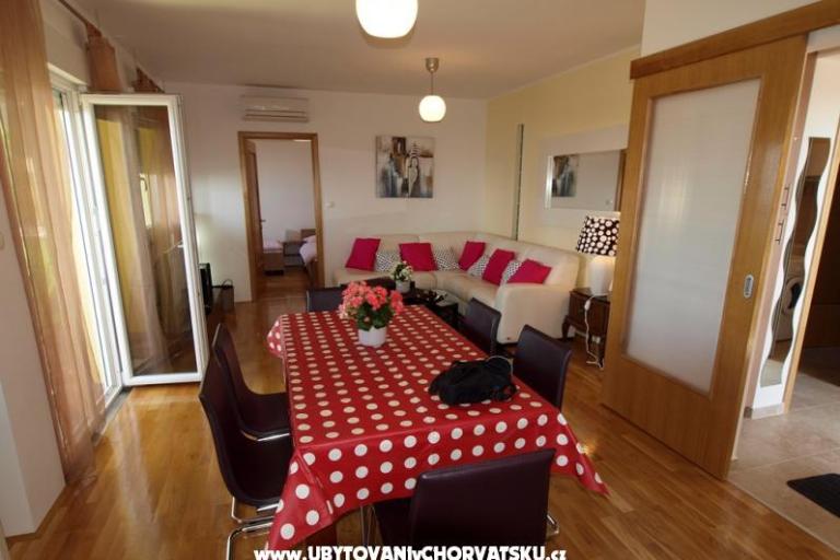 Apartments Jakov – photo 4