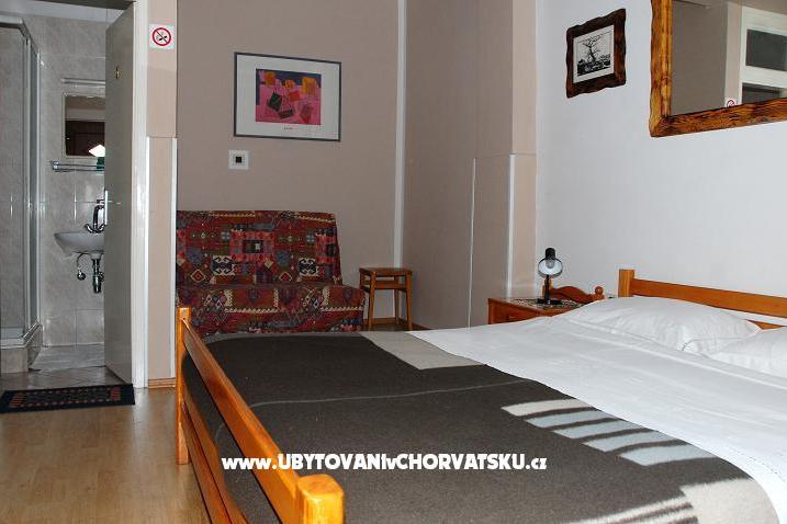 Apartments & rooms  Raspor – photo 6