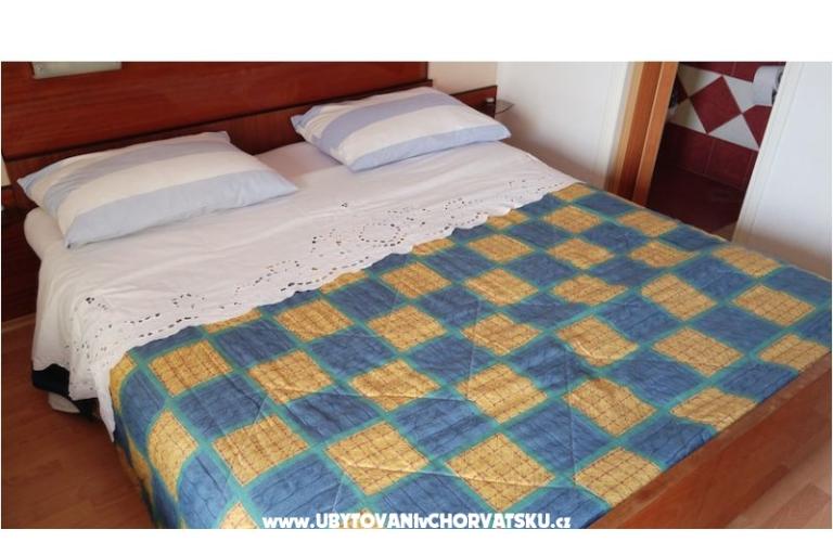 Apartments & rooms  Raspor – photo 7