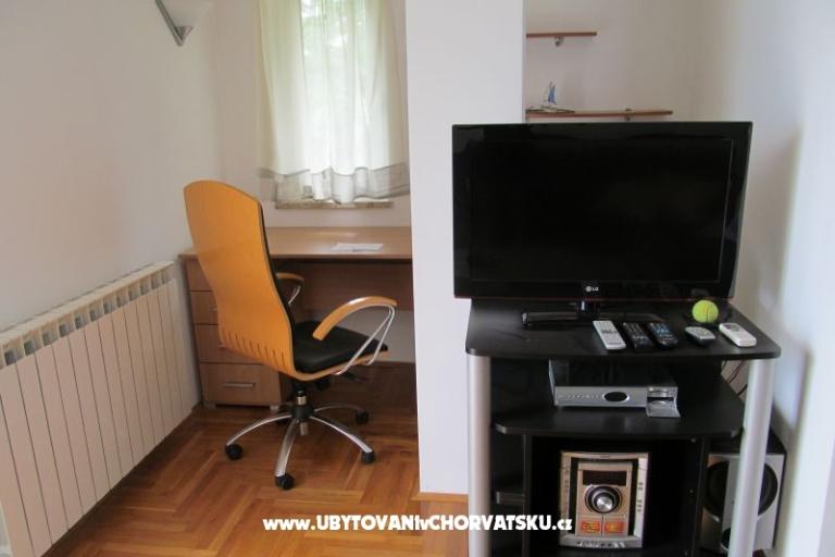 Tomy – photo 5