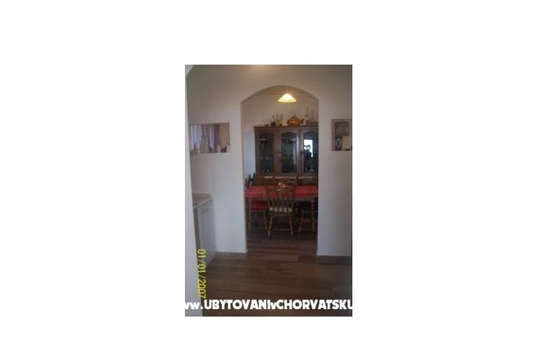 VIKI Apartment – photo 4