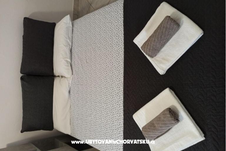 Apartments & rooms Orebic – photo 3