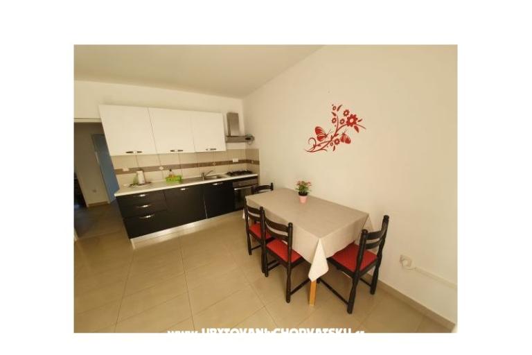 Apartment Silvia – photo 5