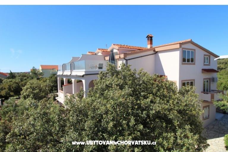 Apartments Karas Mandre – photo 2