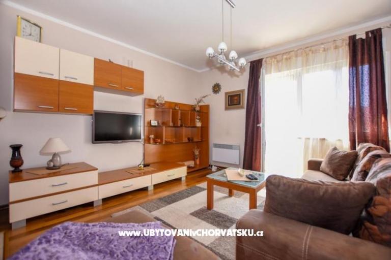 Apartments Lana – photo 2