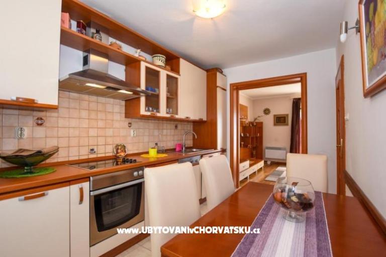 Apartments Lana – photo 4