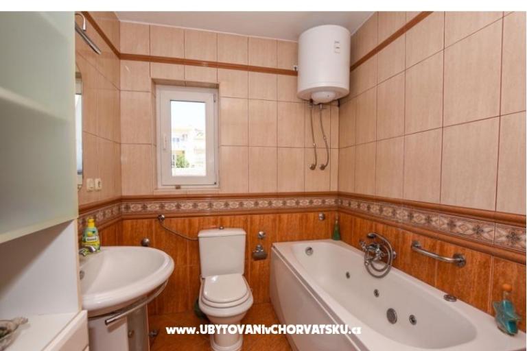 Apartments Lana – photo 9