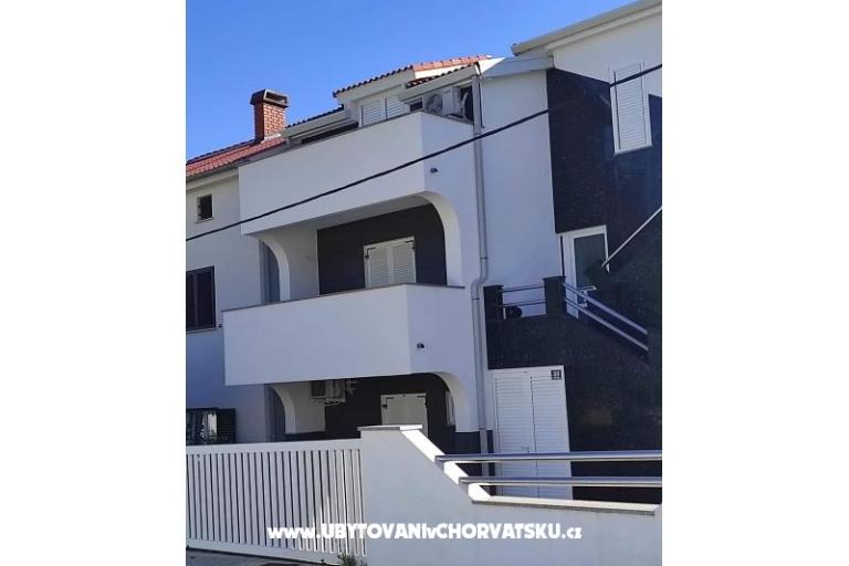Apartments Tihana – photo 10