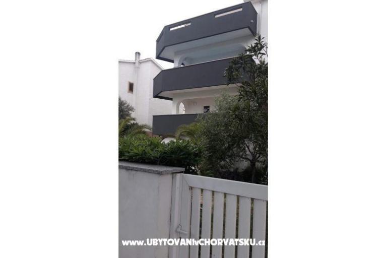 Apartments Tihana – photo 12