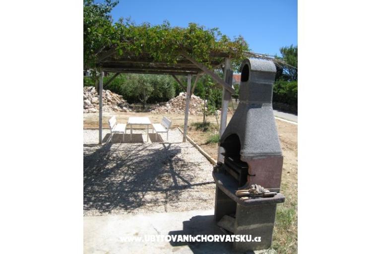 Apartments Batana – photo 14