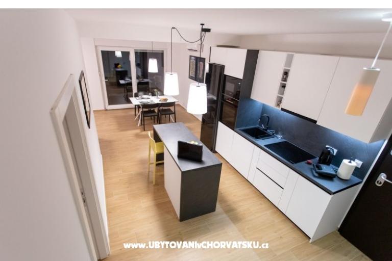 Luxury Apartment Iva – photo 12