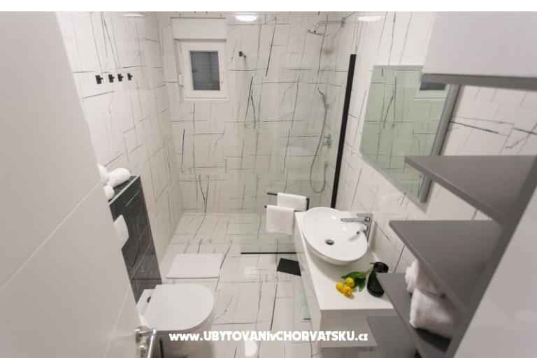 Luxury Apartment Iva – photo 26
