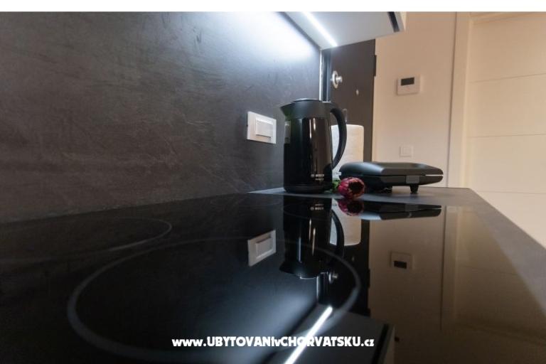 Luxury Apartment Iva – photo 9