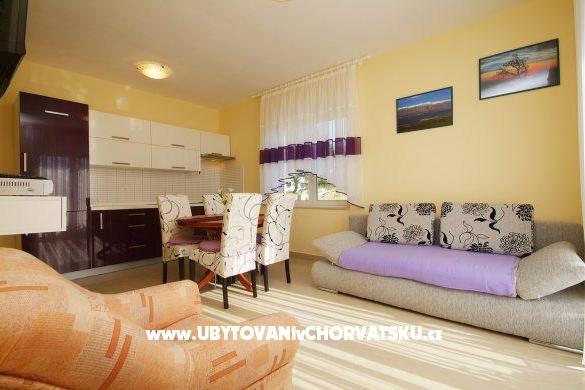 Apartments Mirjana*** – photo 15