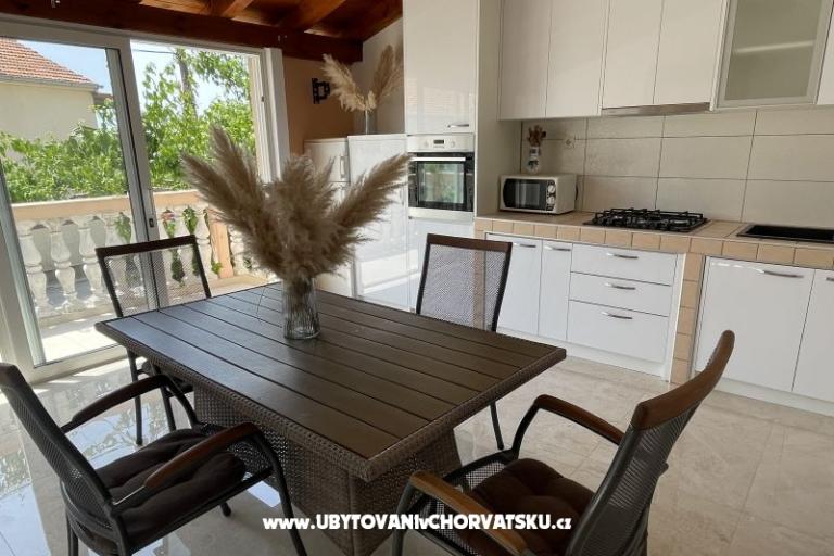 Apartments Iva – photo 18