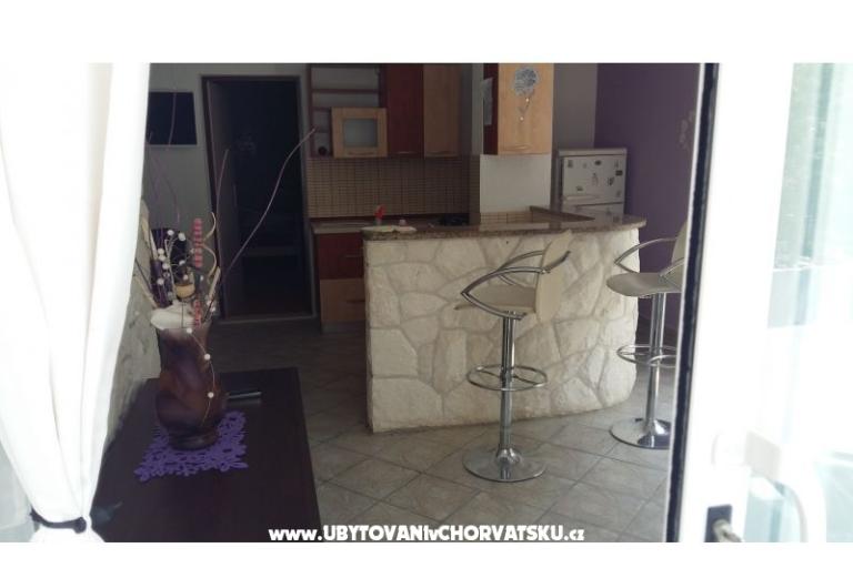 Apartments Lara – photo 3