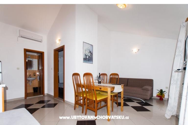 Apartments Martina – photo 9