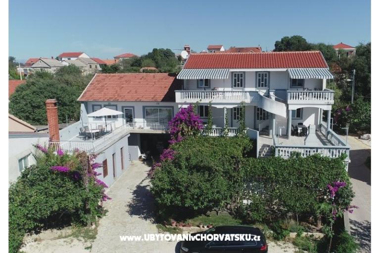 Rasin Apartments – photo 2