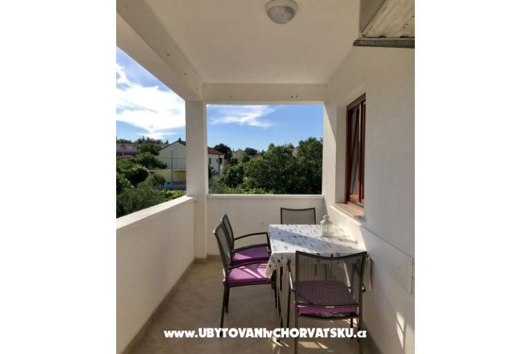 Apartments Tina Pakoštane – photo 2