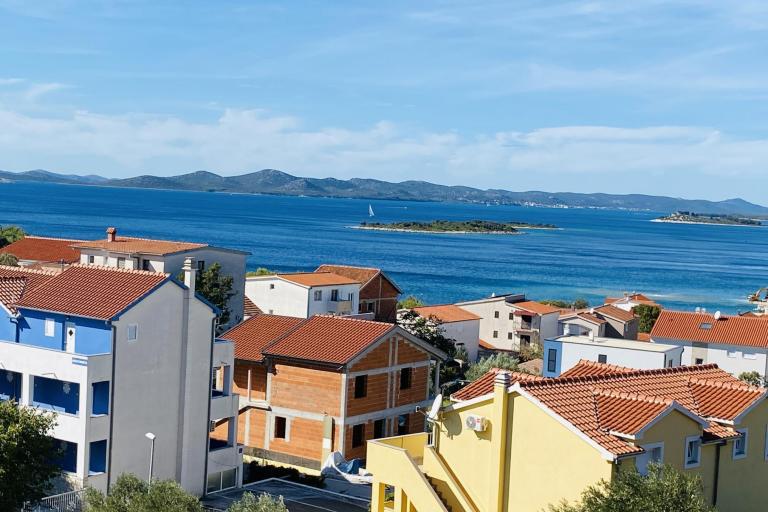 Seaview House – photo 2
