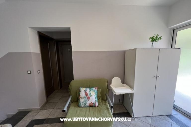 Apartments with pool Villa Julia 3  – photo 16