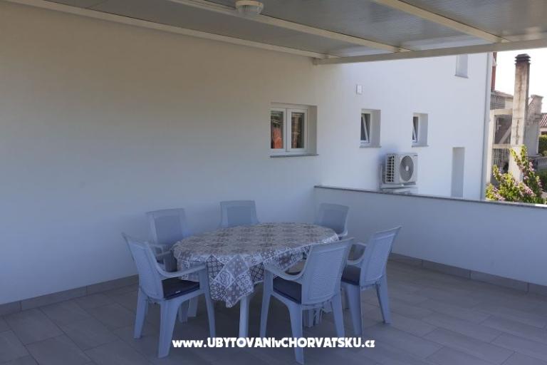 Apartments Alicia – photo 8
