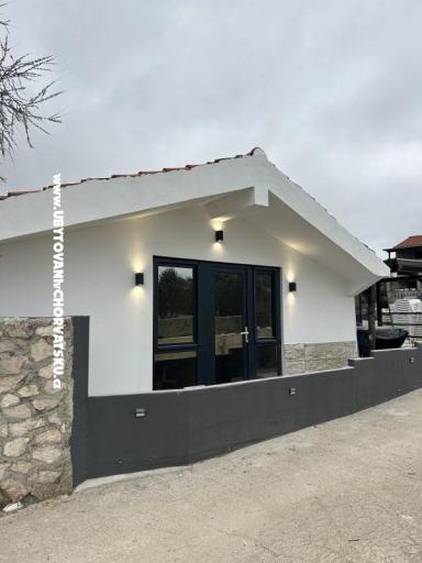 Holiday House first row to the sea – photo 7