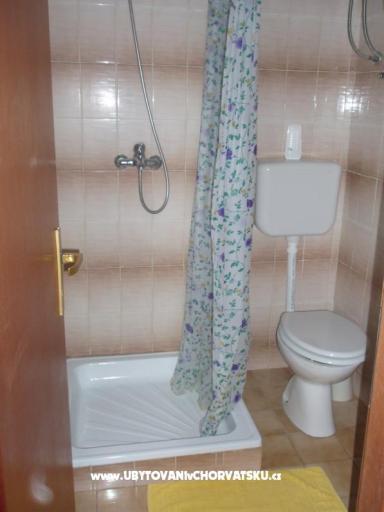 Rooms Bobić – photo 8