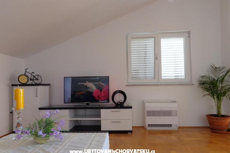 Apartments Ana – photo 4