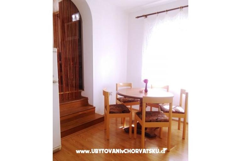 Apartments Daria – photo 17