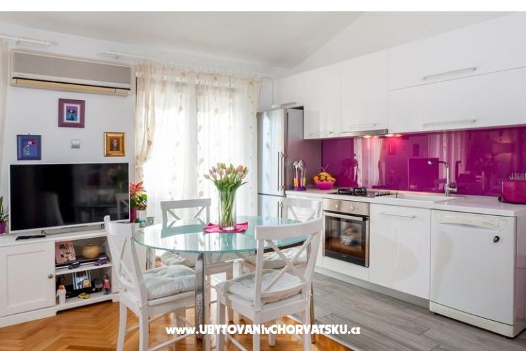 Apartments Ivandić Podgora – photo 3