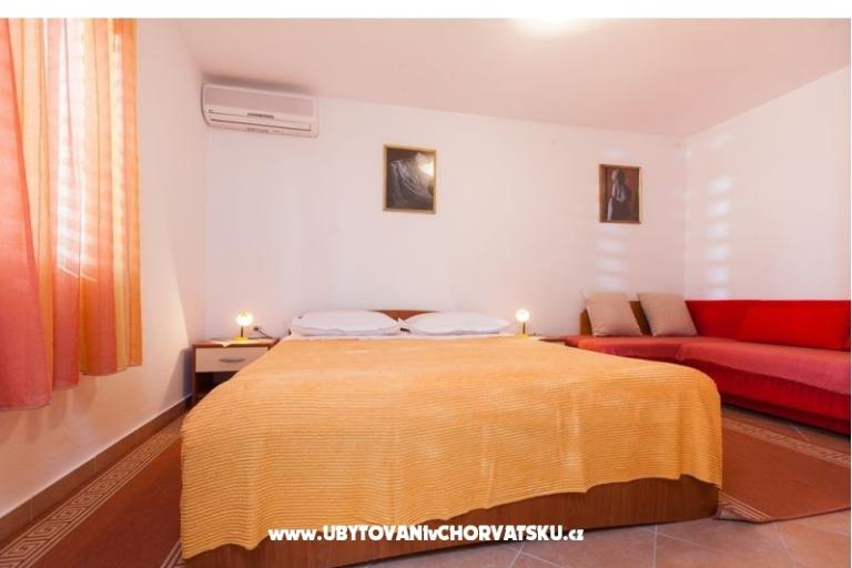 Apartments MARINA - Villa NEDIKA – photo 8