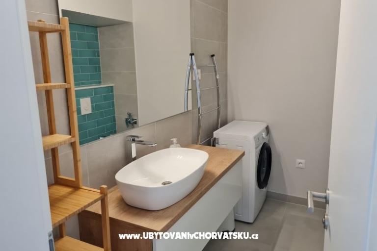 Beachfront Apartments Sinajko – photo 9