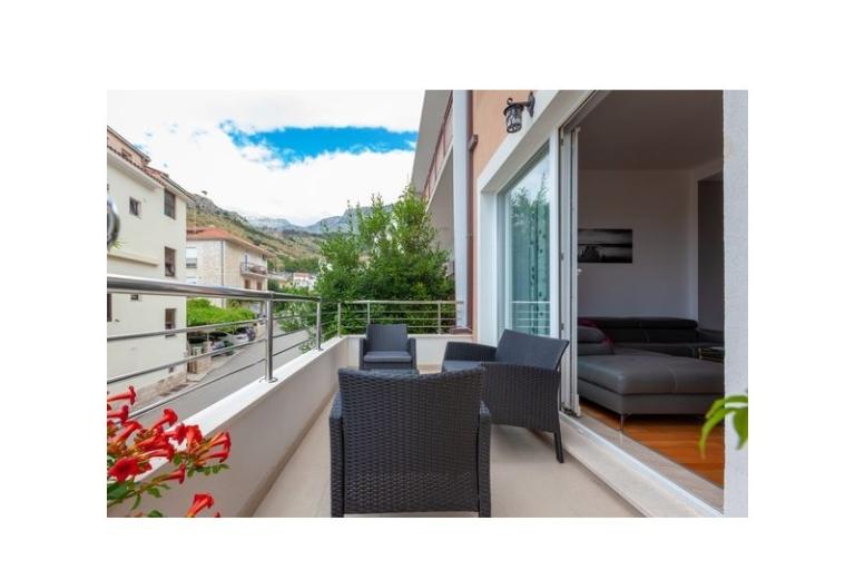 L&L Apartment – photo 13