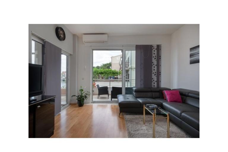 L&L Apartment – photo 7