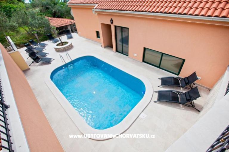 Villa Marija Apartments – photo 2