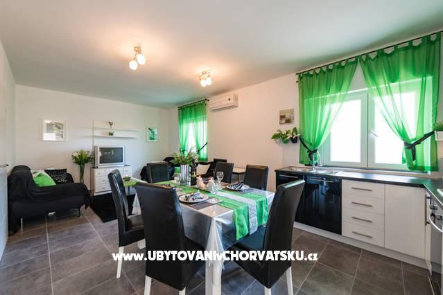 Apartments Aljinovic – photo 2