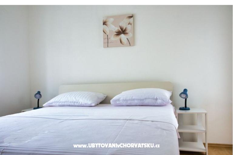 Apartments Zdravka – photo 6